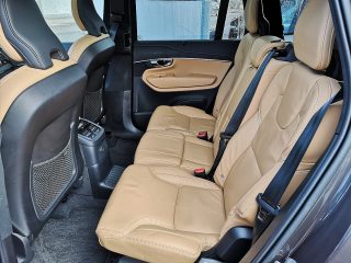 Volvo XC90 T8 AWD Recharge PHEV Ultra Dark Geartronic