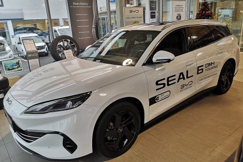 BYD Seal 6 DM-i Touring PHEV 19kWh Comfort Österreich Paket