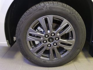 Ford Tourneo Custom Bus 2,0 EcoBlue 320 L2H1 FWD Titanium