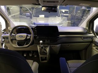 Ford Tourneo Custom Bus 2,0 EcoBlue 320 L2H1 FWD Titanium