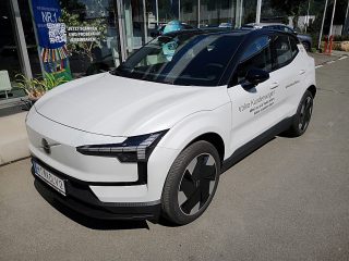 Volvo EX30 Twin Motor Performance AWD 69kWh Plus