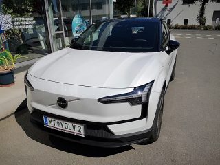 Volvo EX30 Twin Motor Performance AWD 69kWh Plus