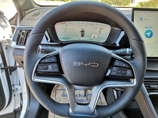 BYD Seal U DM-i PHEV 18,3kWh AWD Design Österreich Paket