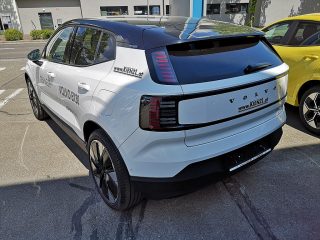 Volvo EX30 Single Motor Extended Range 69kWh Ultra