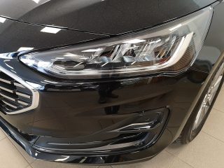 Ford Focus Turnier 1,0 EcoBoost Hybrid Titanium