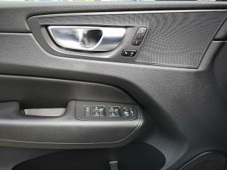 Volvo XC60 B4 Plus Bright AWD Geartronic