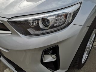 KIA Stonic 1,6 CRDI SCR ISG Silber
