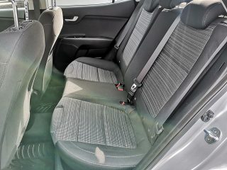 KIA Stonic 1,6 CRDI SCR ISG Silber