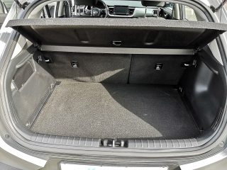 KIA Stonic 1,6 CRDI SCR ISG Silber