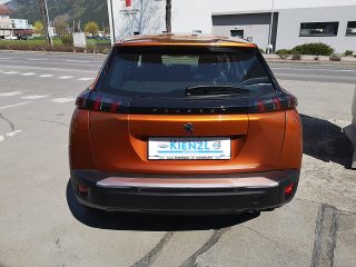 Peugeot 2008 PureTech 100 S&S Active 6-Gang-Manuell