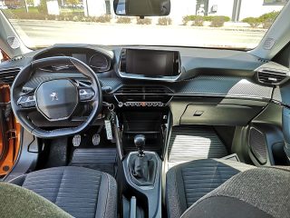 Peugeot 2008 PureTech 100 S&S Active 6-Gang-Manuell