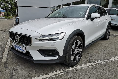 Volvo V60 Cross Country Plus B4 AWD Geartronic