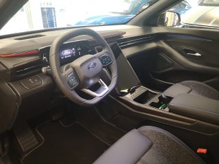 Ford Explorer Select AWD (Extended Range 77KWh)